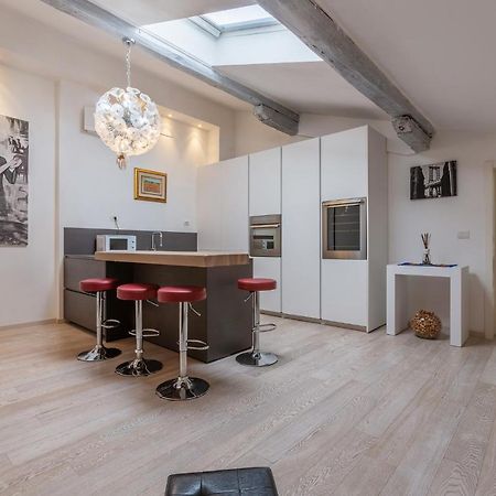 Bologna Santo Stefano Art & Design Apartment Ngoại thất bức ảnh